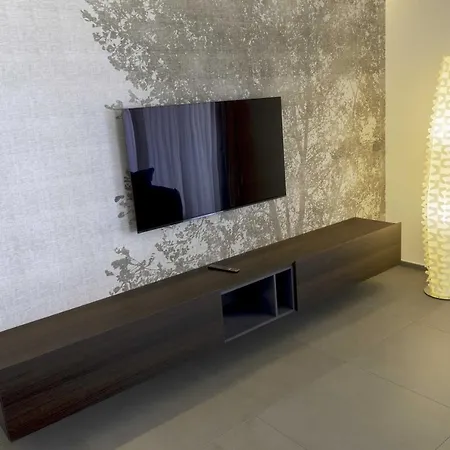 Degli Ulivi Apartment *